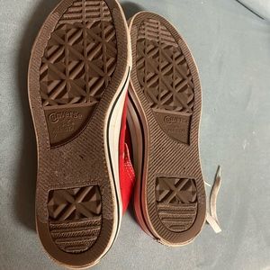 Chuck Taylor high tops men’s 7 woman’s 9